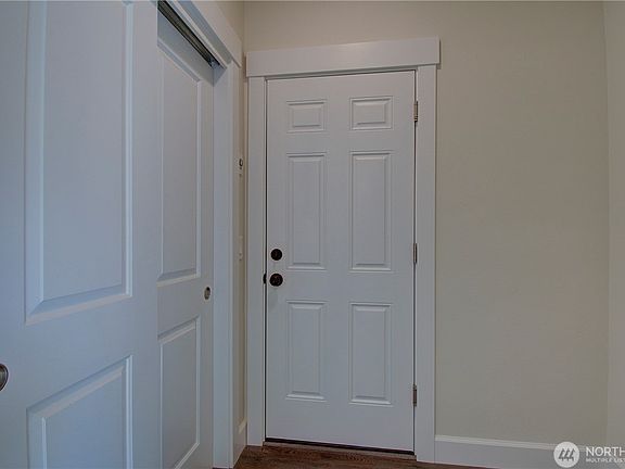 4th image of 32602 I St