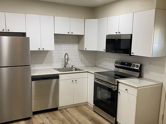 2nd image of 5318 Shiloh Dr