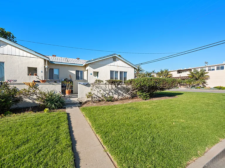 936 S Pacific St — Photo 13