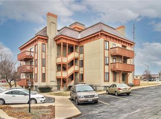 301 S Spring St, Independence, MO 64050