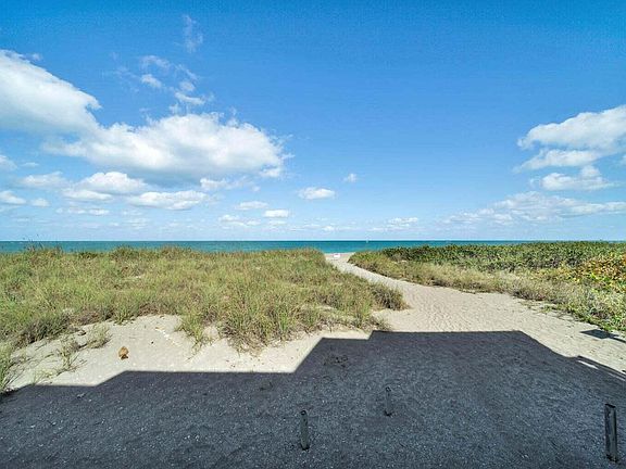 4th image of 408 S Ocean Drive #C