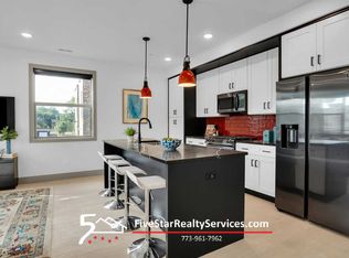 4235 S Champlain Ave #3N, Chicago, IL 60653