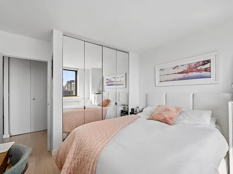 280 Park Ave S #21D — Photo 3