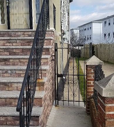 3rd image of 1014 Bay 32nd St