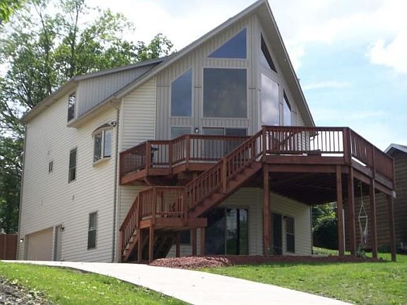 3rd image of 403 Baldwin Dr