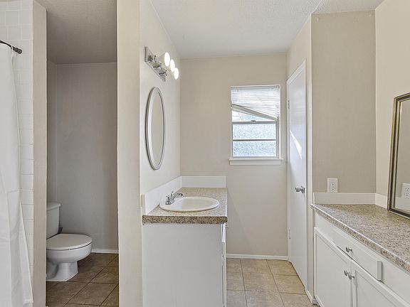 5th image of 8124 Lifford St #2A-645208