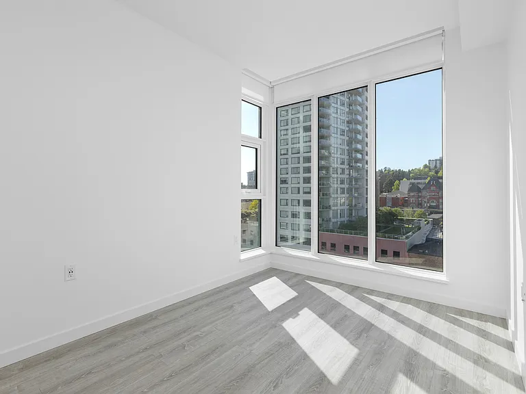 660 Quayside Dr #703 — Photo 13
