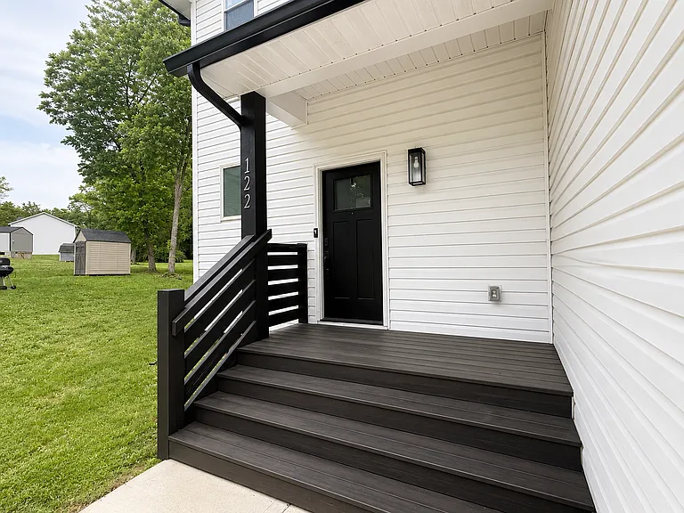 122 N Washington St — Photo 33