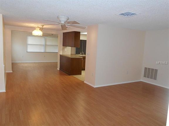 2nd image of 8510 Lincolnshire Dr
