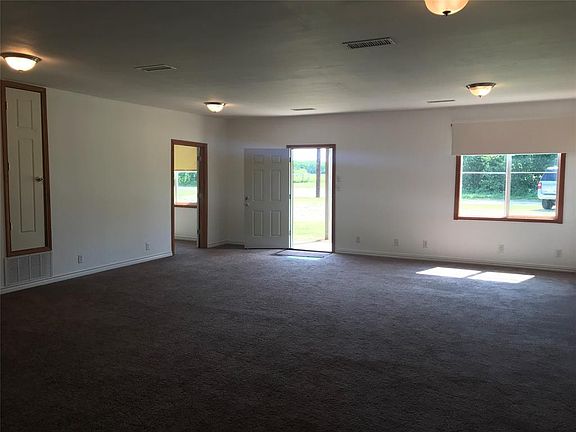 4th image of 2900 Vz County Road 3810