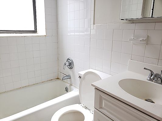 4th image of 248 W 105th St #6PT