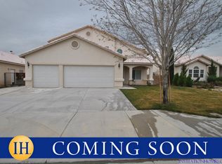 4132 W Avenue J6, Lancaster, CA 93536