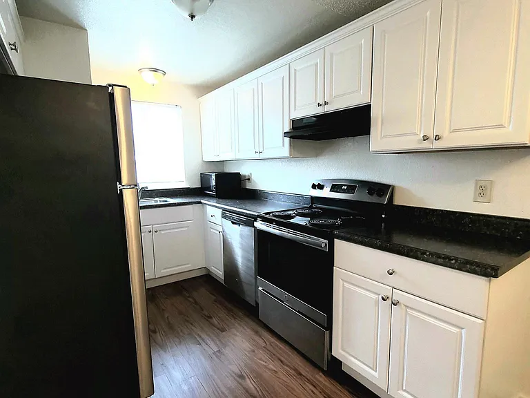 7611 E Casino Rd #C — Photo 3