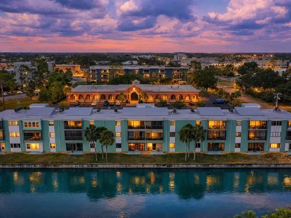 2486 Caring Way APT 14A, Port Charlotte, FL 33952