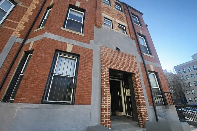 216 Hemenway St #1A — Photo 3