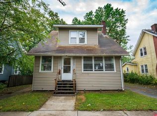173 Phoenix Ter, Springfield, MA 01104