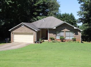 1350 Beeblossom Trl, Lawrenceville, GA 30044