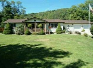 47068 Bloom St, Clarington, OH 43915