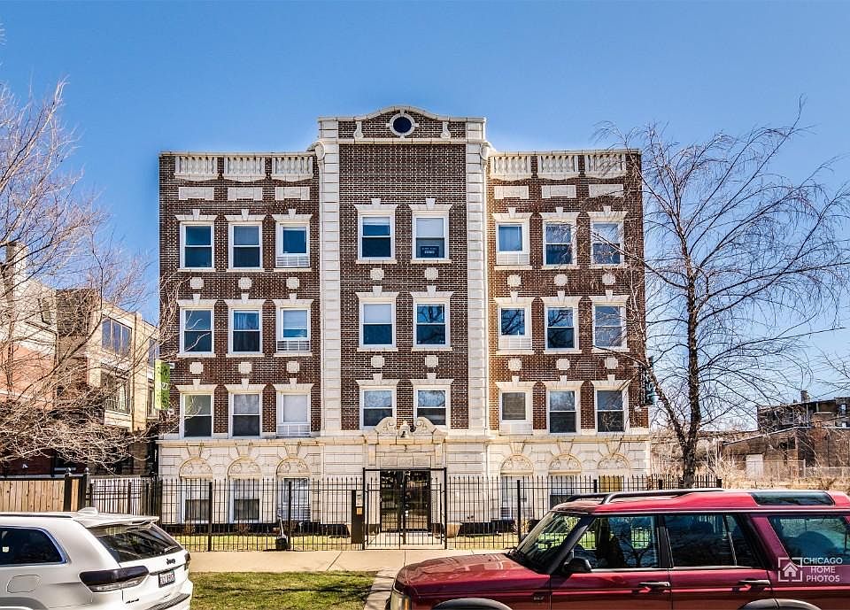1st image of 1627 N Rockwell St #2F