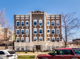 1627 N Rockwell St #2F, Chicago, IL 60647