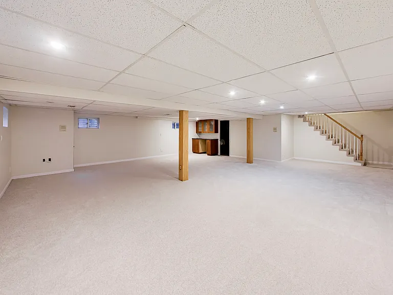 1526 Carrol Ct — Photo 29