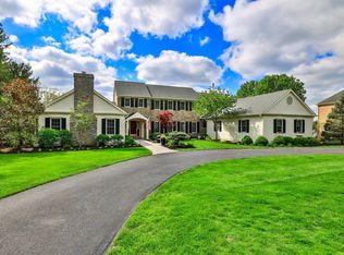 342 Bishopsbridge Dr, Cincinnati, OH 45255