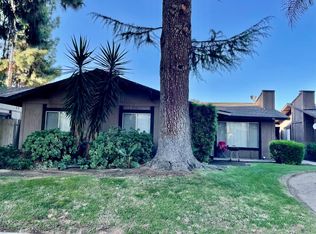 75 W 10th St, Clovis, CA 93612