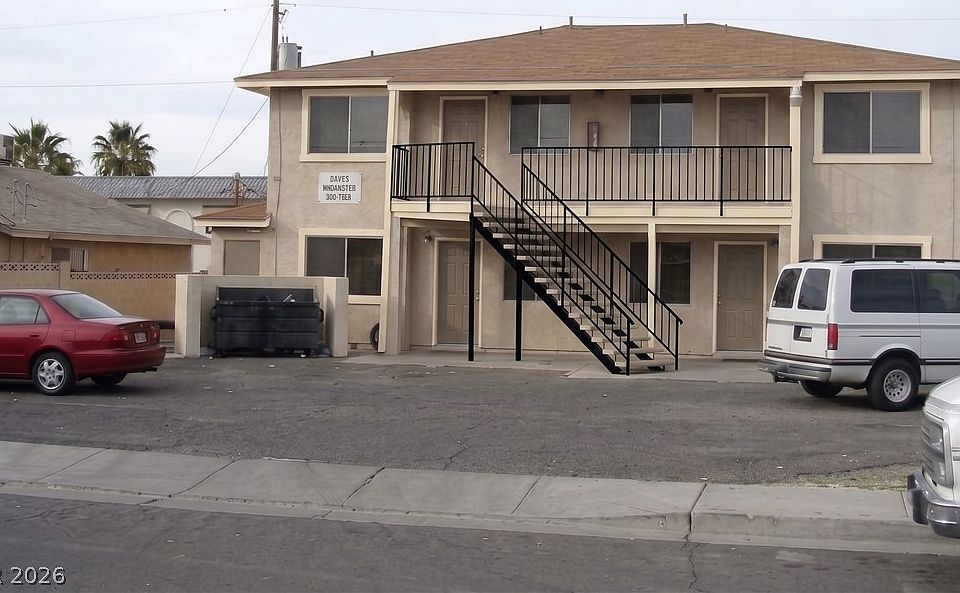 1st image of 203 Bruce Way