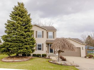 9490 Sandy Hollow Ln, Davison, MI 48423