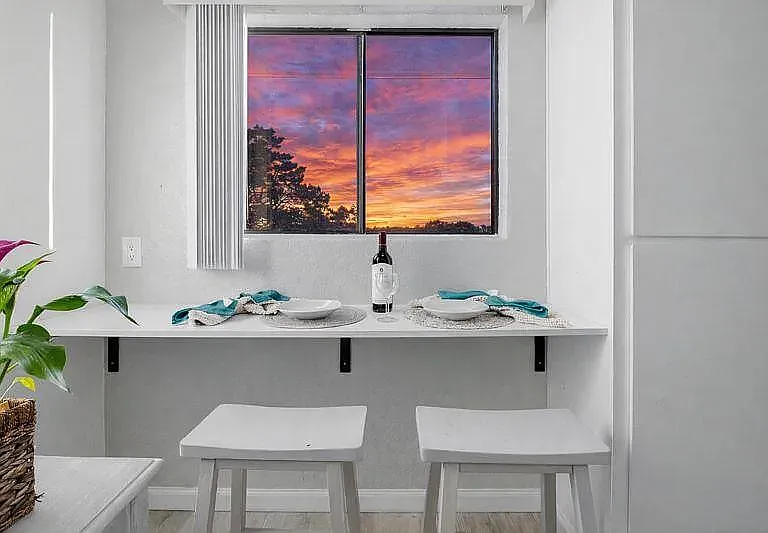 500 Glenwood Cir #5XX — Photo 4