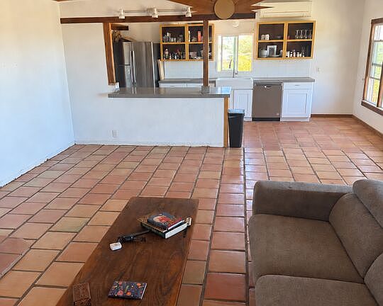 2nd image of 51535 Northridge Rd