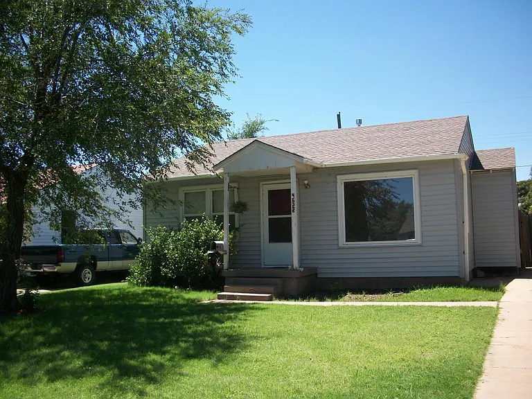4622 S Lipscomb St — Photo 2