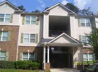 2202 Fairington Village Dr, Lithonia, GA 30038