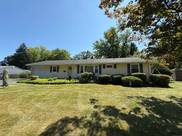 125 Curve Hill Road, Cheshire, CT 06410