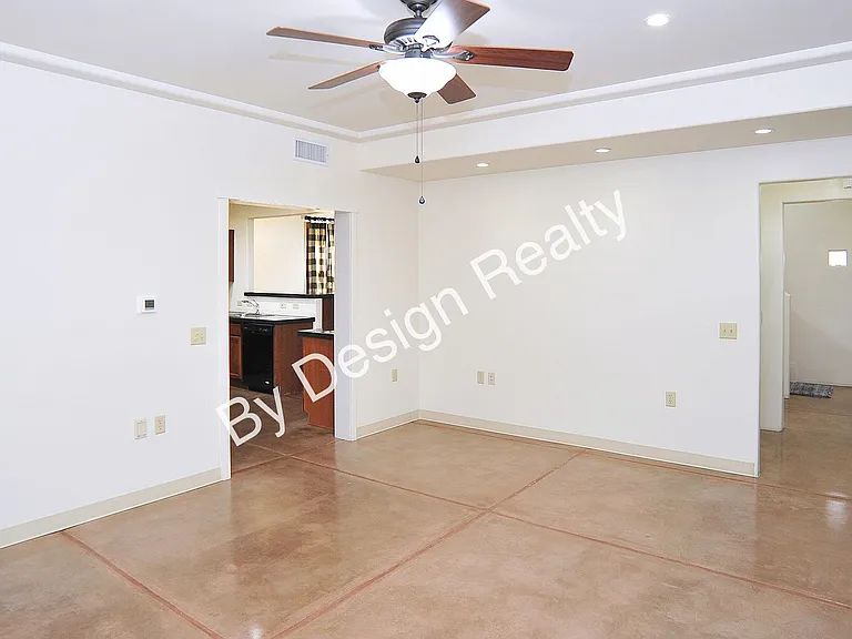 1040 E Halcyon Rd — Photo 15