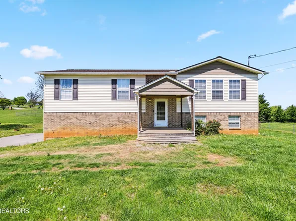 2310 McCleary Rd, Sevierville, TN 37876