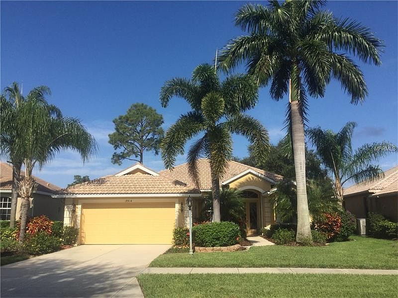 1st image of 3514 Royal Palm Dr
