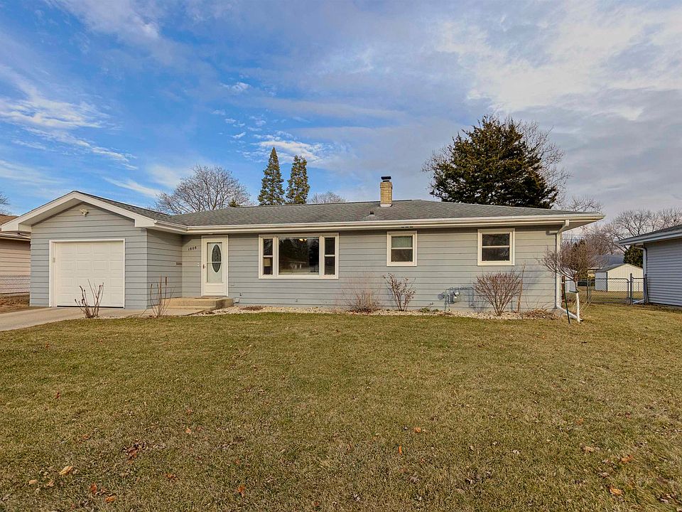 1st image of 1808 N Concord Dr