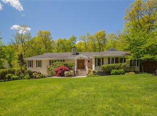 28 Red Fox Rd, Stamford, CT 06903