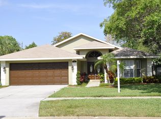 1021 Anclote Dr, Tarpon Springs, FL 34689