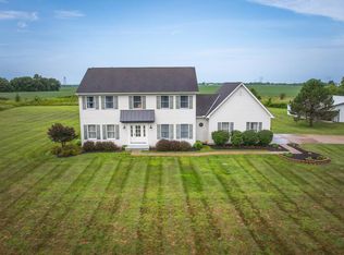 17789 London Rd, Williamsport, OH 43164