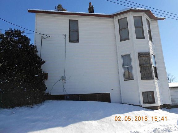 4th image of 543 Hill St