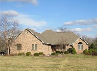 10951 N Vista Ridge Ln, Mooresville, IN 46158