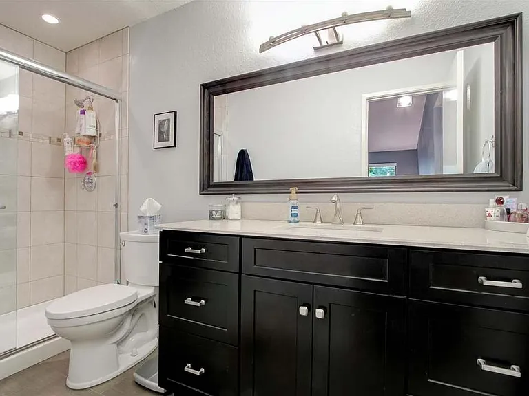 1412 Alma Way — Photo 19