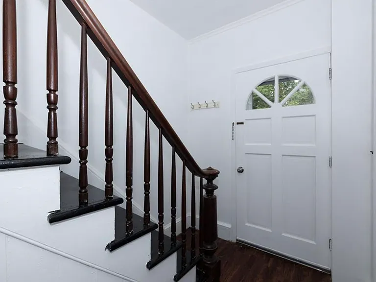 547 King St #A — Photo 3