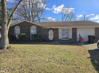 216 Martin Cir, Jeffersonville, IN 47130