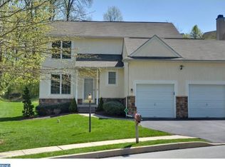 1017 Chiswell Dr, Downingtown, PA 19335