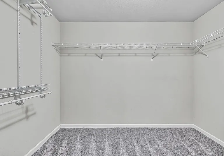 138 Bermuda Lakes Dr — Photo 15