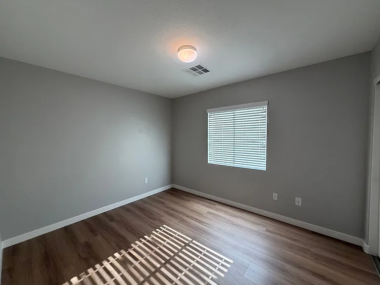 2139 Meadow Green Ave — Photo 26
