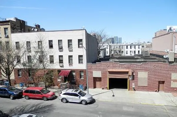 Rented by ArdorNY | media 40